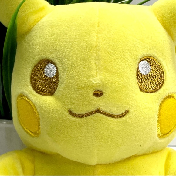 Pokémon Kid’s Pikachu Fluffed Stuffed Plush Toy S1 Select Item # 97976 New 2+ - Picture 4 of 12